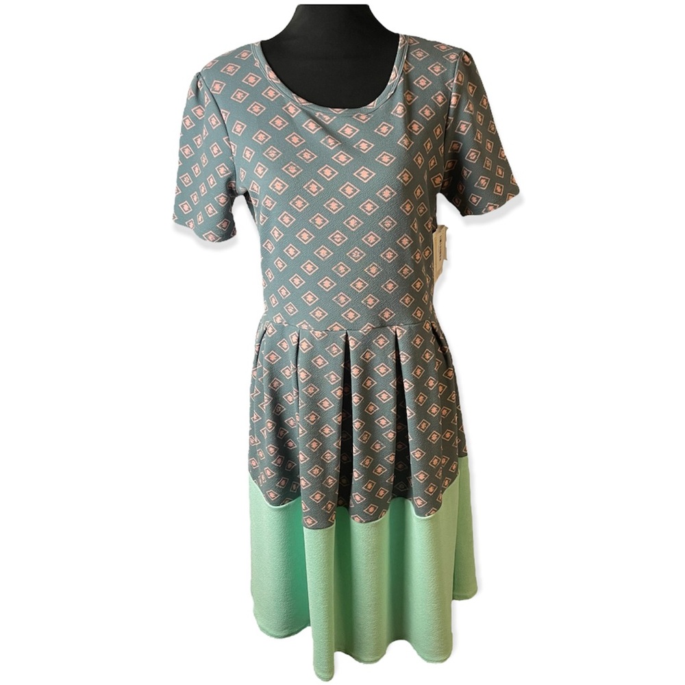 LuLaRoe Amelia Dress Large Box Pleats Dipped Geometric NWT